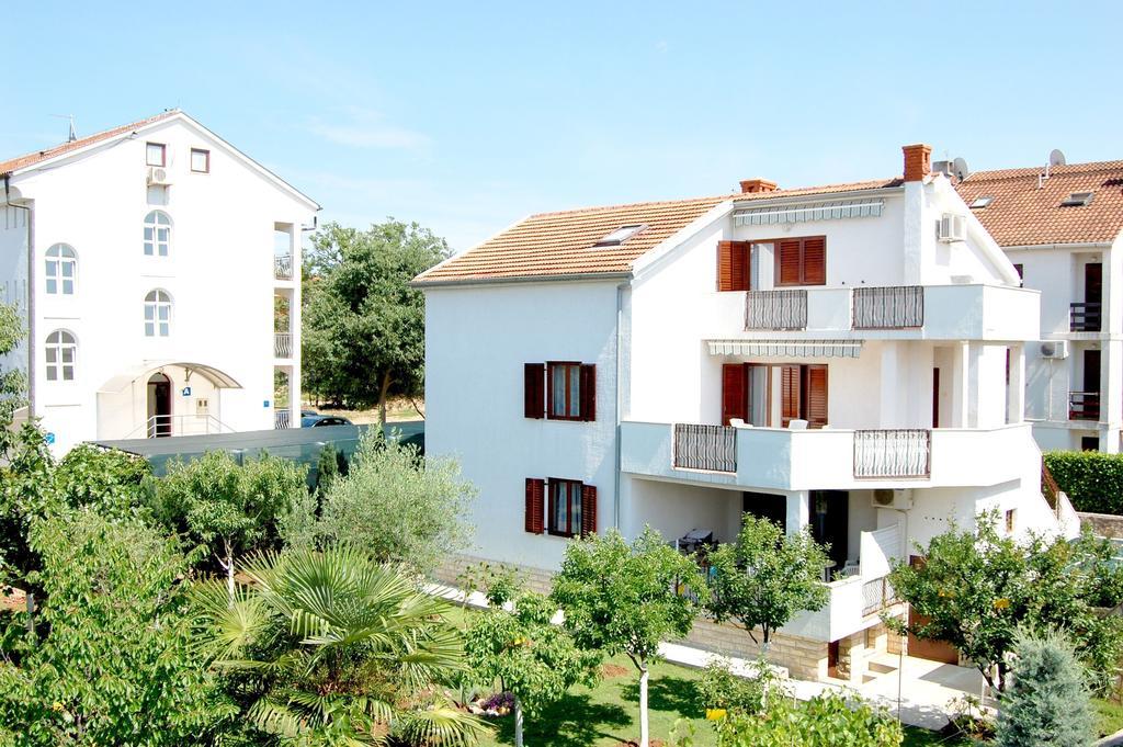 Apartments Klic Malinska Exterior photo